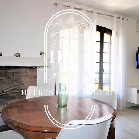 Centre Coquet T3 Wifi Parking Clim Salon By Hc * Hyeres